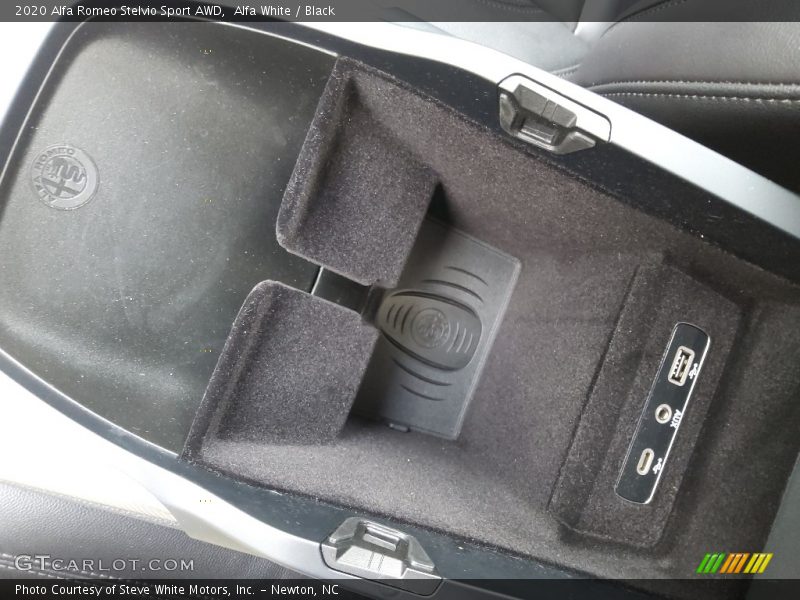 Alfa White / Black 2020 Alfa Romeo Stelvio Sport AWD