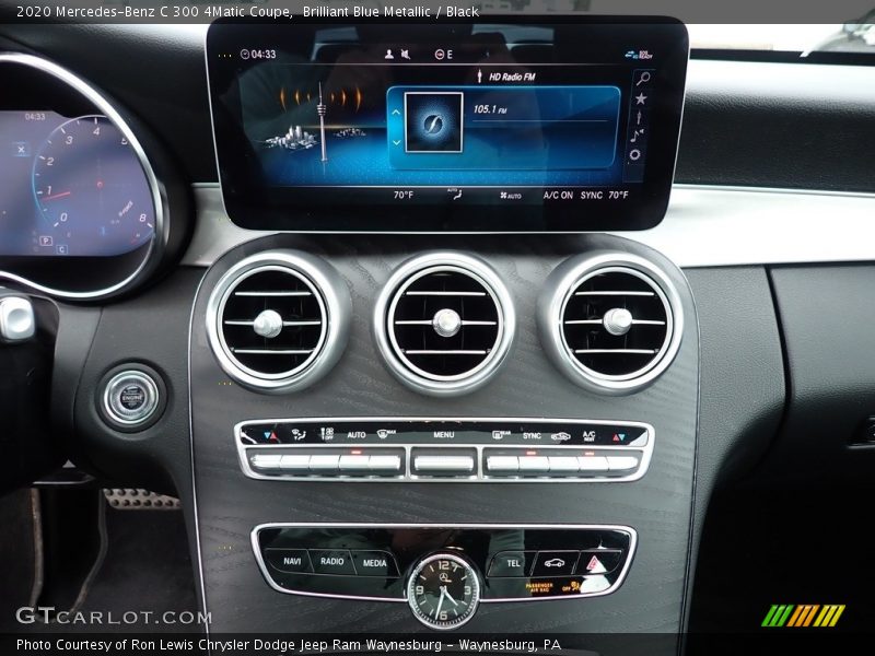 Controls of 2020 C 300 4Matic Coupe