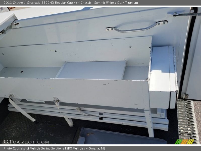 Summit White / Dark Titanium 2011 Chevrolet Silverado 3500HD Regular Cab 4x4 Chassis