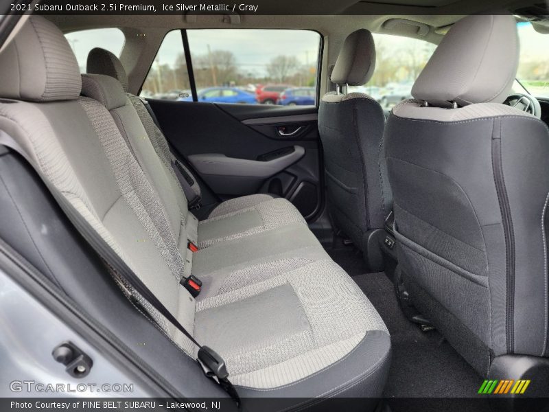 Ice Silver Metallic / Gray 2021 Subaru Outback 2.5i Premium