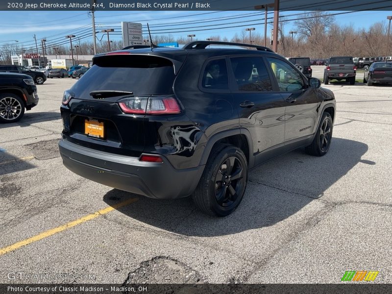 Diamond Black Crystal Pearl / Black 2020 Jeep Cherokee Altitude 4x4