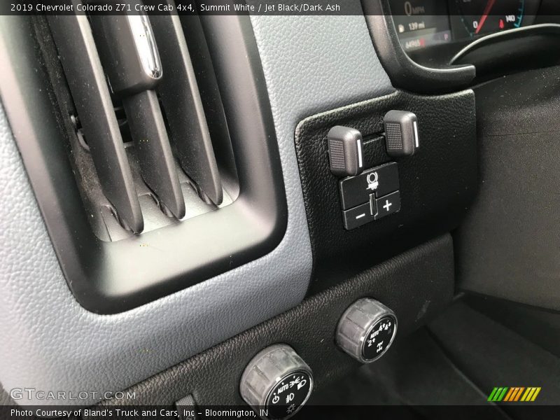 Summit White / Jet Black/Dark Ash 2019 Chevrolet Colorado Z71 Crew Cab 4x4