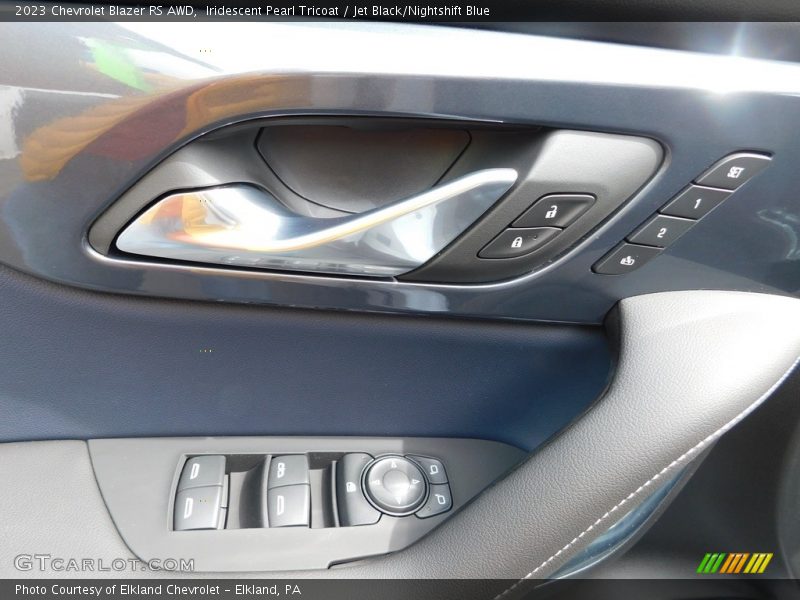 Iridescent Pearl Tricoat / Jet Black/Nightshift Blue 2023 Chevrolet Blazer RS AWD