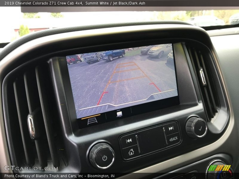 Controls of 2019 Colorado Z71 Crew Cab 4x4