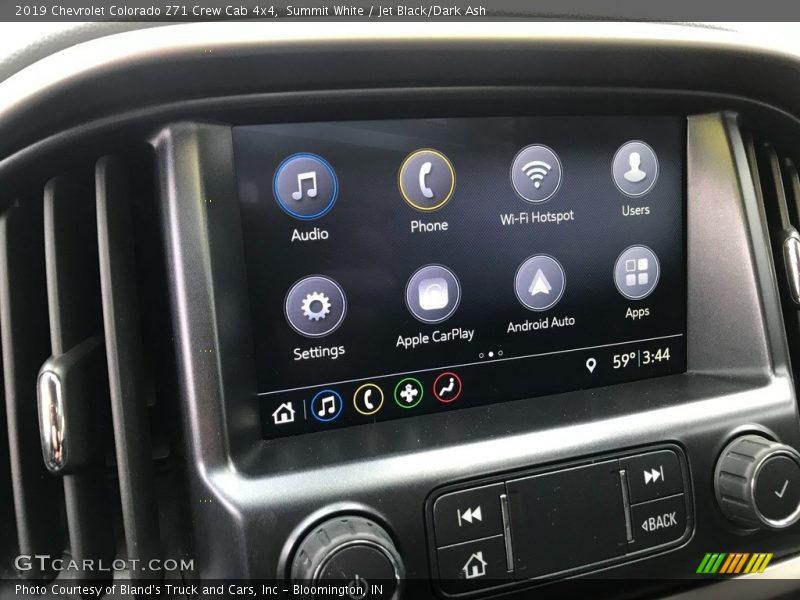 Controls of 2019 Colorado Z71 Crew Cab 4x4