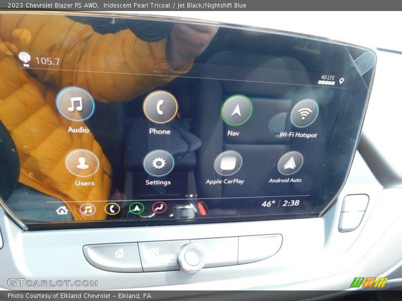 Iridescent Pearl Tricoat / Jet Black/Nightshift Blue 2023 Chevrolet Blazer RS AWD