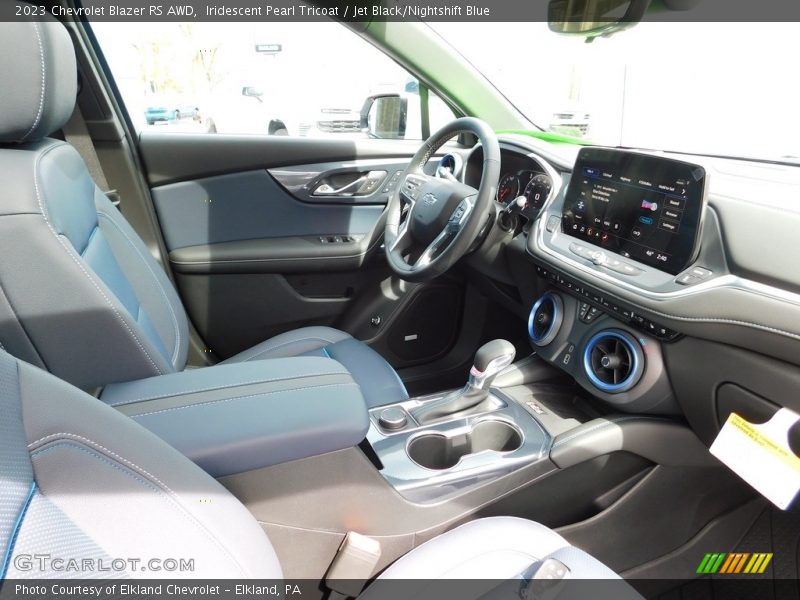 Iridescent Pearl Tricoat / Jet Black/Nightshift Blue 2023 Chevrolet Blazer RS AWD