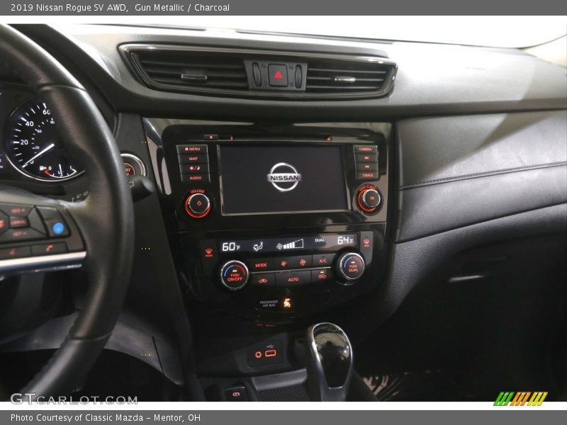 Gun Metallic / Charcoal 2019 Nissan Rogue SV AWD