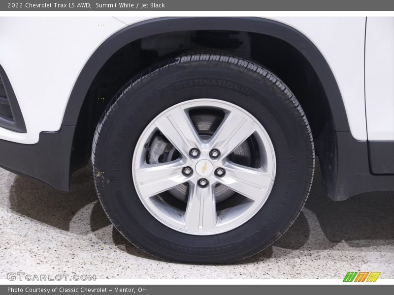 Summit White / Jet Black 2022 Chevrolet Trax LS AWD