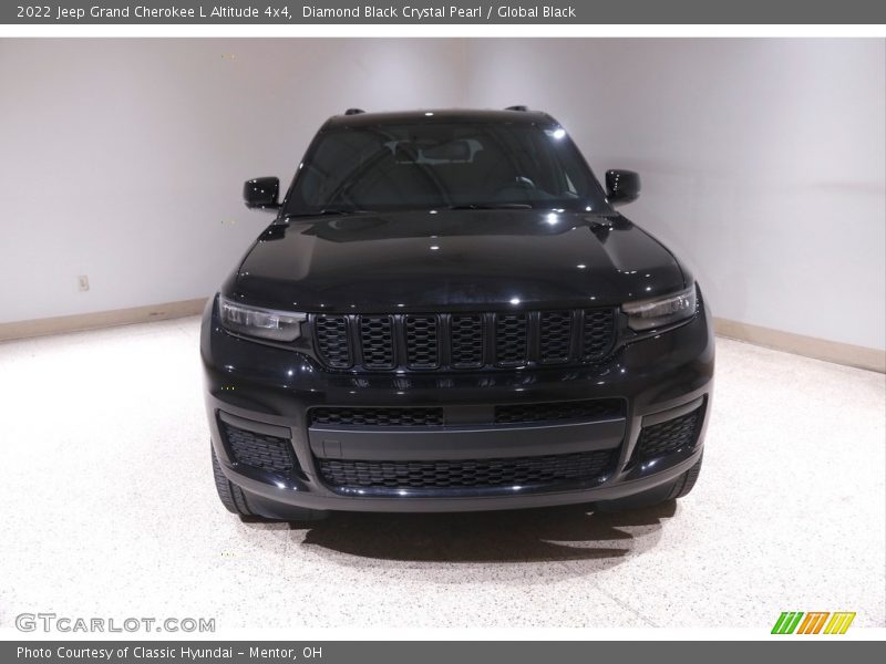 Diamond Black Crystal Pearl / Global Black 2022 Jeep Grand Cherokee L Altitude 4x4