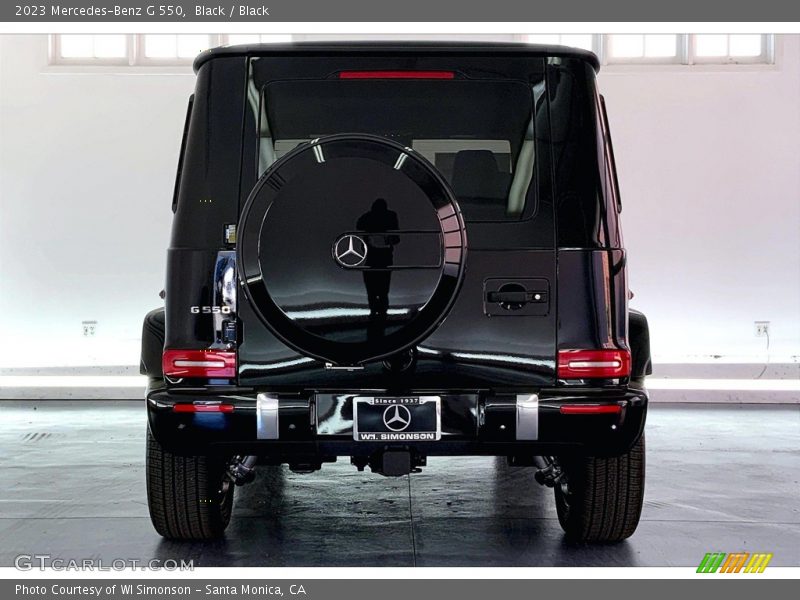 Black / Black 2023 Mercedes-Benz G 550