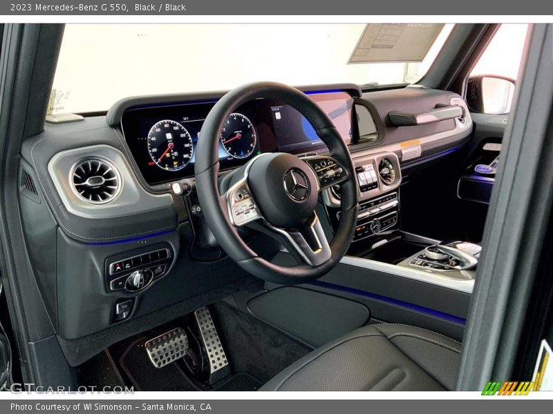 Dashboard of 2023 G 550