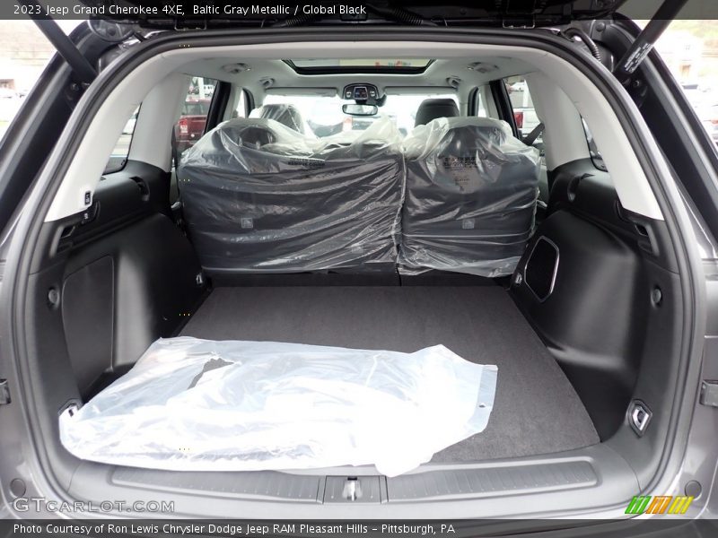 Baltic Gray Metallic / Global Black 2023 Jeep Grand Cherokee 4XE