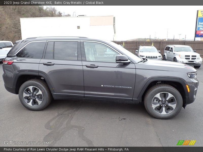 Baltic Gray Metallic / Global Black 2023 Jeep Grand Cherokee 4XE