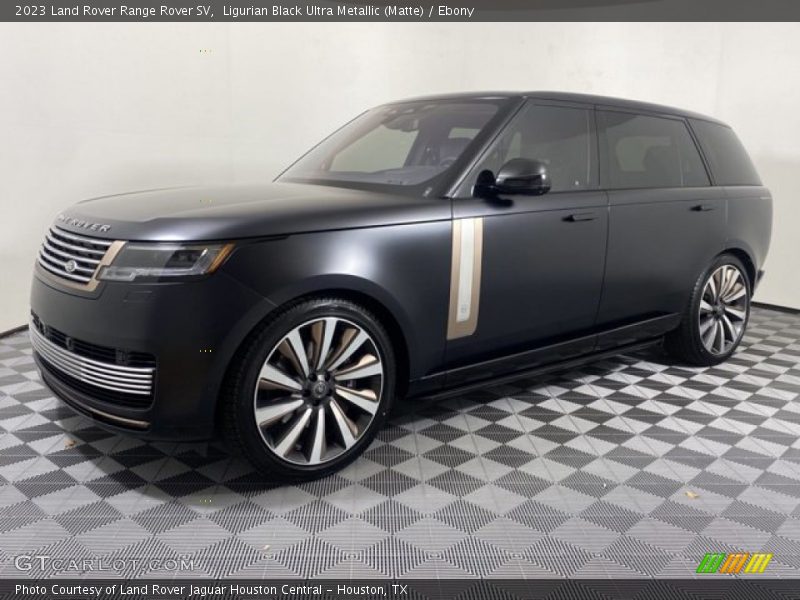  2023 Range Rover SV Ligurian Black Ultra Metallic (Matte)