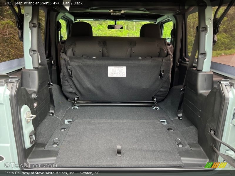  2023 Wrangler Sport S 4x4 Trunk