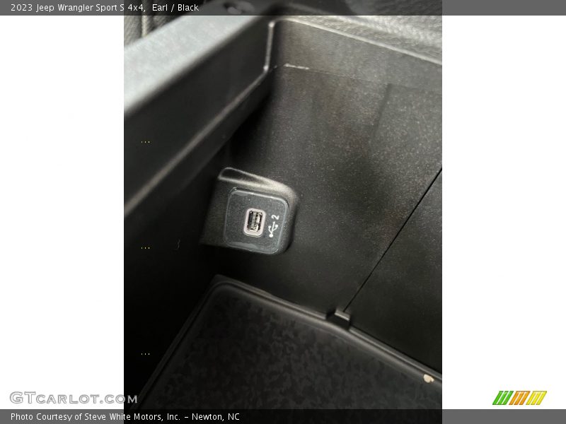 Earl / Black 2023 Jeep Wrangler Sport S 4x4