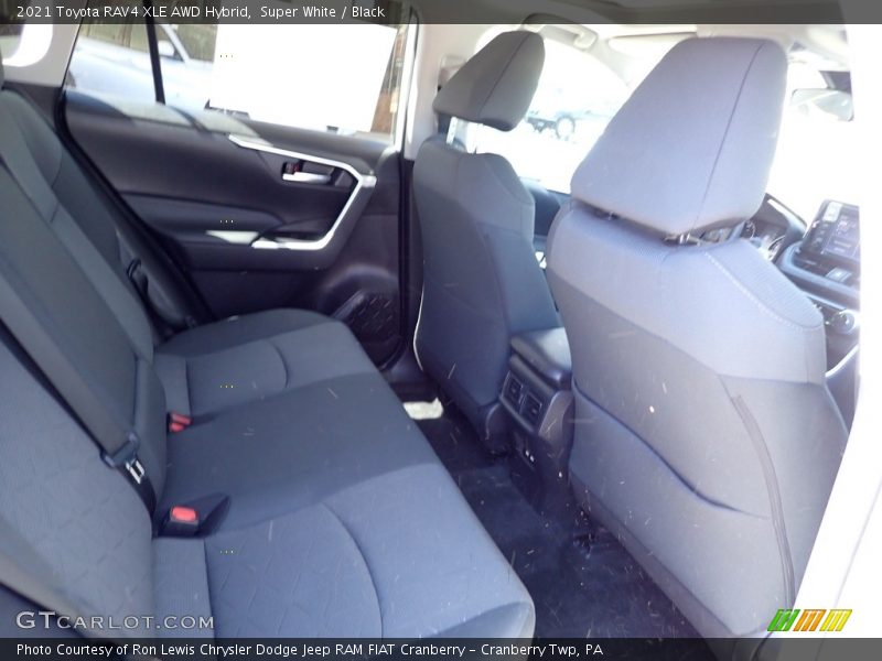 Super White / Black 2021 Toyota RAV4 XLE AWD Hybrid