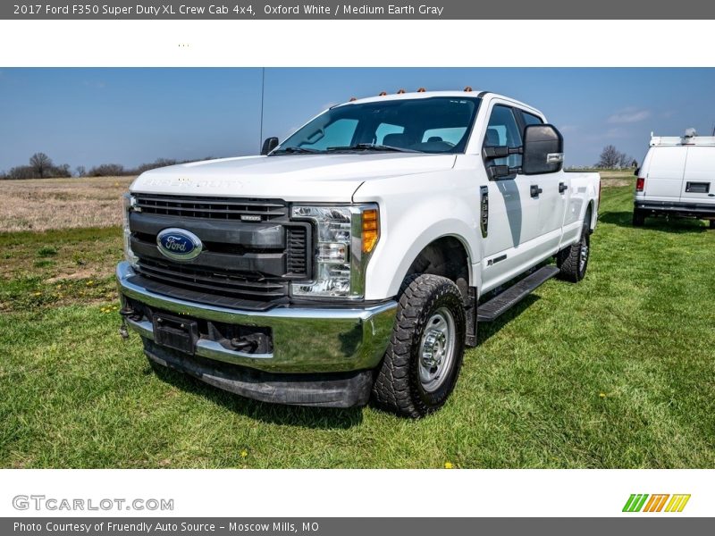 Oxford White / Medium Earth Gray 2017 Ford F350 Super Duty XL Crew Cab 4x4