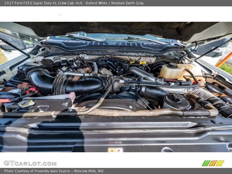 Oxford White / Medium Earth Gray 2017 Ford F350 Super Duty XL Crew Cab 4x4