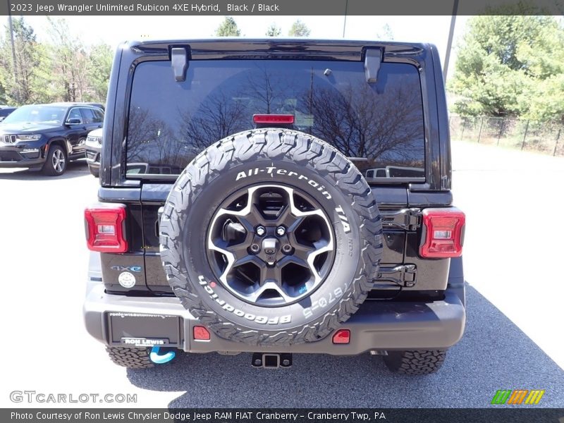 Black / Black 2023 Jeep Wrangler Unlimited Rubicon 4XE Hybrid