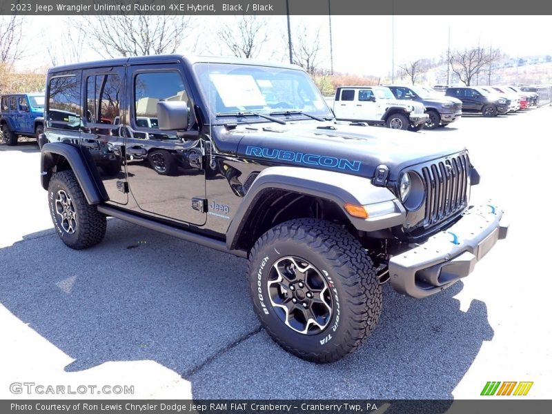 Black / Black 2023 Jeep Wrangler Unlimited Rubicon 4XE Hybrid
