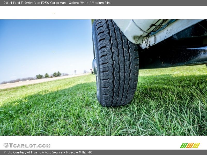Oxford White / Medium Flint 2014 Ford E-Series Van E250 Cargo Van