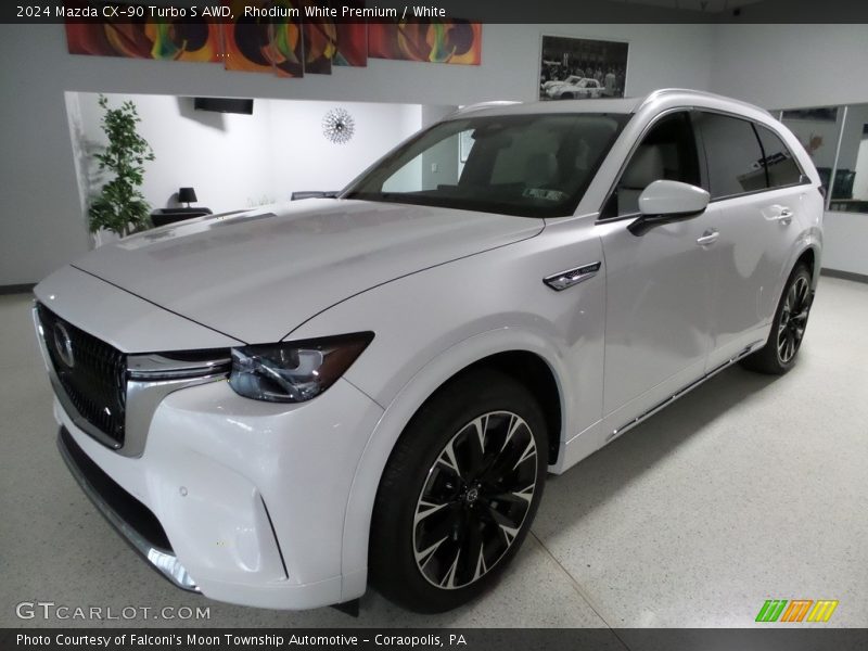 Front 3/4 View of 2024 CX-90 Turbo S AWD