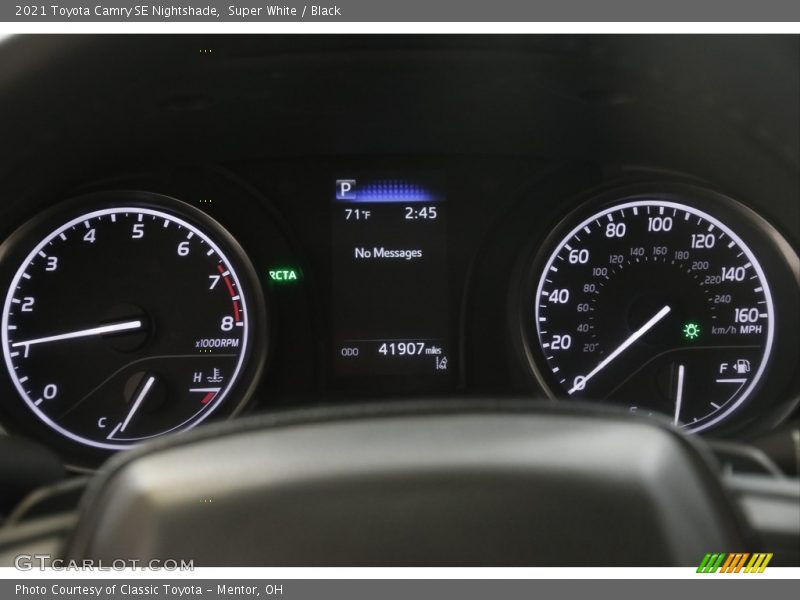 Super White / Black 2021 Toyota Camry SE Nightshade