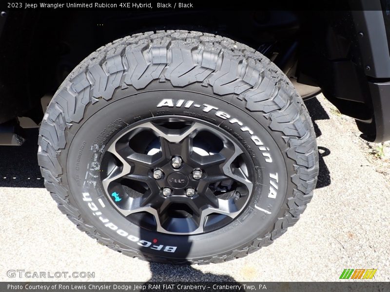 Black / Black 2023 Jeep Wrangler Unlimited Rubicon 4XE Hybrid