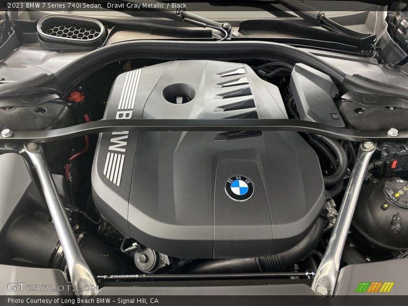 Dravit Gray Metallic / Black 2023 BMW 7 Series 740i Sedan