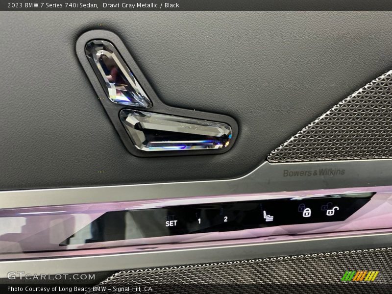 Dravit Gray Metallic / Black 2023 BMW 7 Series 740i Sedan
