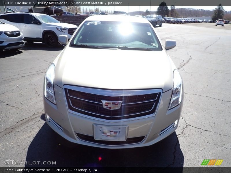 Silver Coast Metallic / Jet Black 2016 Cadillac XTS Luxury AWD Sedan