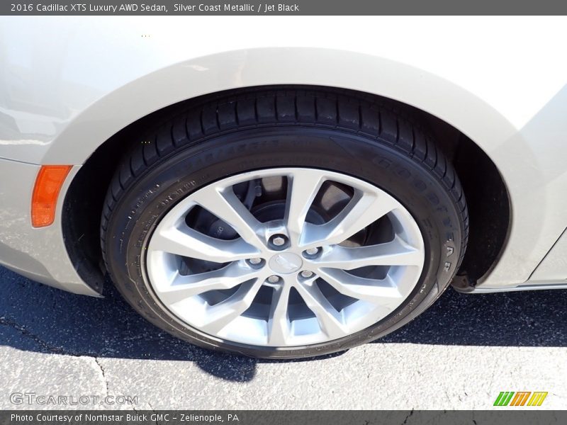 Silver Coast Metallic / Jet Black 2016 Cadillac XTS Luxury AWD Sedan