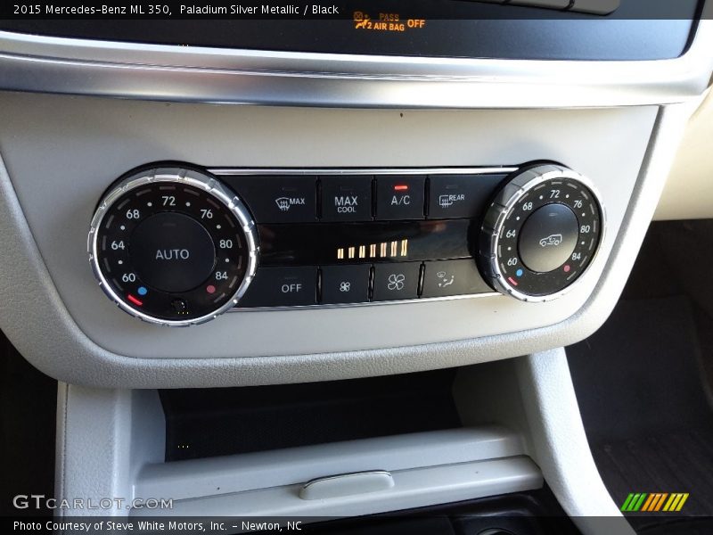 Paladium Silver Metallic / Black 2015 Mercedes-Benz ML 350