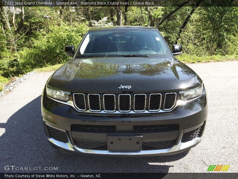 Diamond Black Crystal Pearl / Global Black 2022 Jeep Grand Cherokee L Limited 4x4