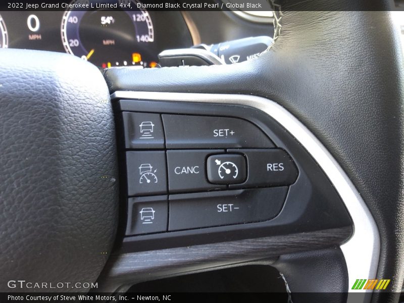Diamond Black Crystal Pearl / Global Black 2022 Jeep Grand Cherokee L Limited 4x4