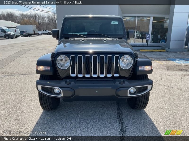 Black / Black 2023 Jeep Wrangler Unlimited Sahara 4x4