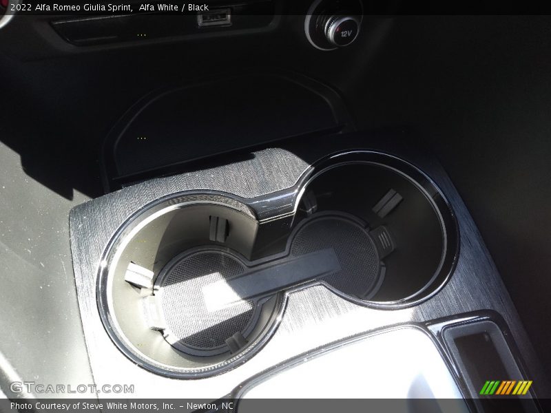 Alfa White / Black 2022 Alfa Romeo Giulia Sprint