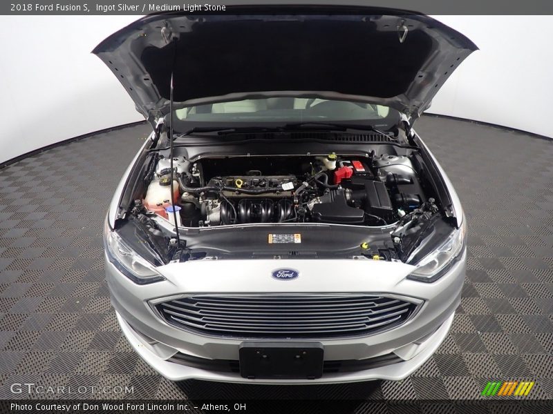 Ingot Silver / Medium Light Stone 2018 Ford Fusion S