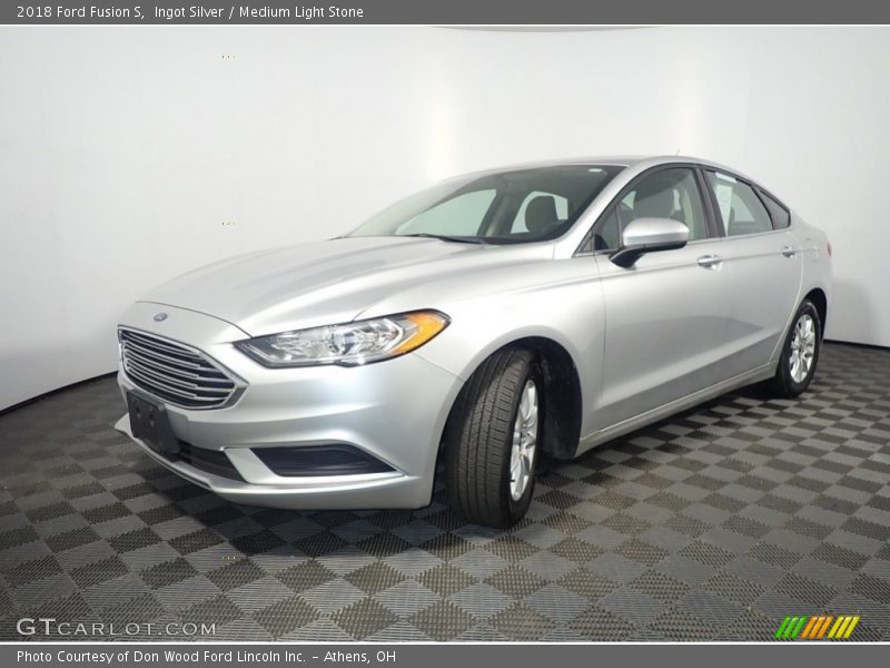Ingot Silver / Medium Light Stone 2018 Ford Fusion S