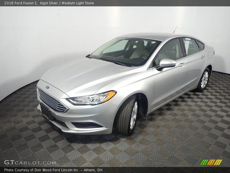 Ingot Silver / Medium Light Stone 2018 Ford Fusion S