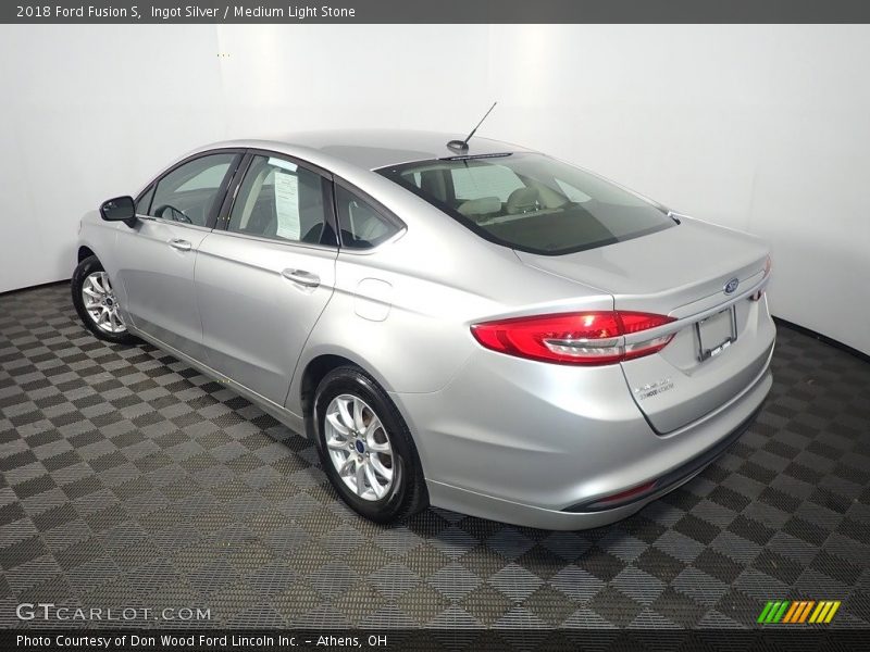 Ingot Silver / Medium Light Stone 2018 Ford Fusion S