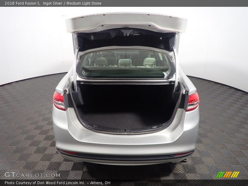 Ingot Silver / Medium Light Stone 2018 Ford Fusion S