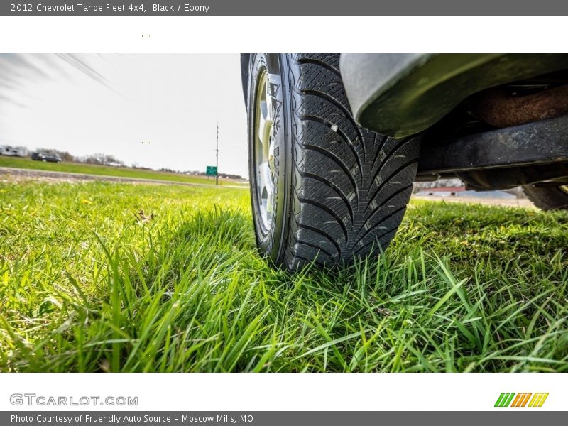 Black / Ebony 2012 Chevrolet Tahoe Fleet 4x4