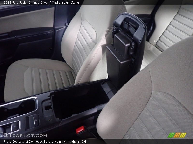 Ingot Silver / Medium Light Stone 2018 Ford Fusion S