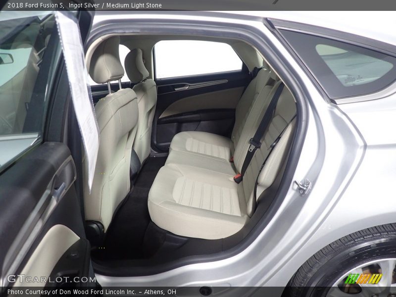 Ingot Silver / Medium Light Stone 2018 Ford Fusion S