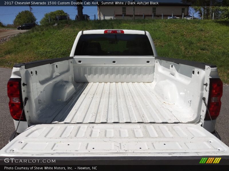 Summit White / Dark Ash/Jet Black 2017 Chevrolet Silverado 1500 Custom Double Cab 4x4