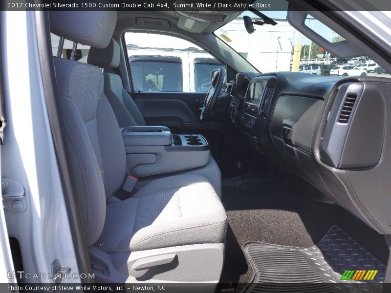 Summit White / Dark Ash/Jet Black 2017 Chevrolet Silverado 1500 Custom Double Cab 4x4