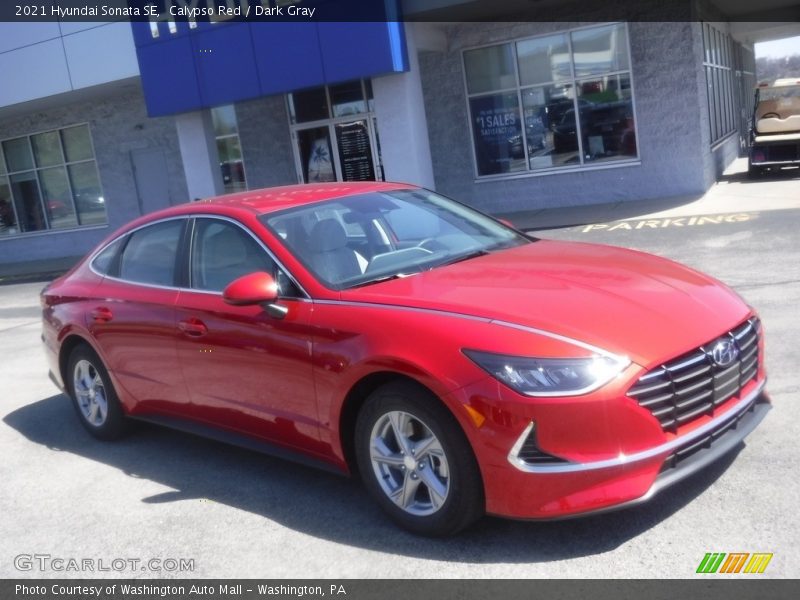 Calypso Red / Dark Gray 2021 Hyundai Sonata SE